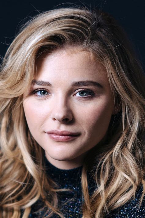 chloë moretz age